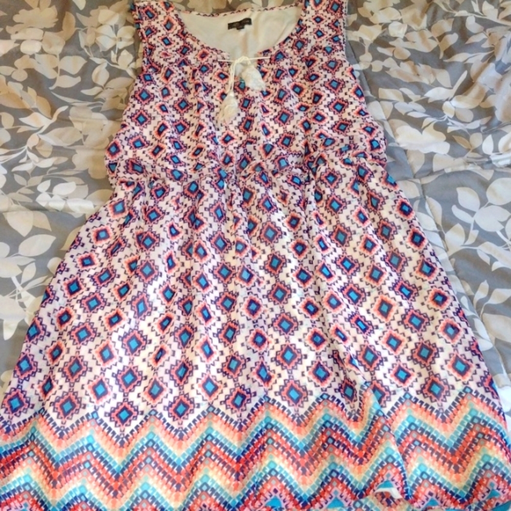 Like New! Lily Rose Dress. Size XL
